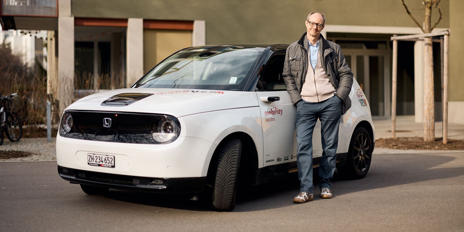 Electric cars on top mobility